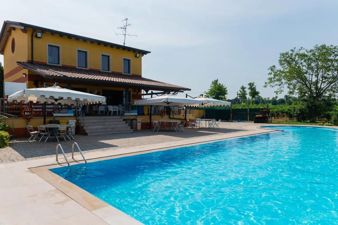 Agriturismo Dei Grippi سونا إيطاليا