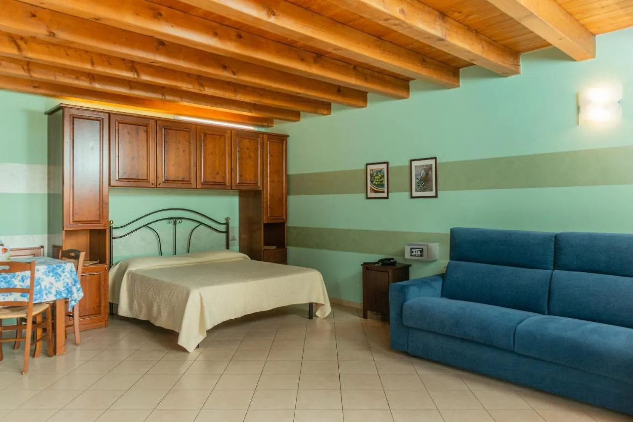 Agriturismo Dei Grippi Sona 0*,