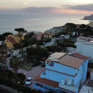 Azzurra Scale Of The Turks Apartmán Realmonte